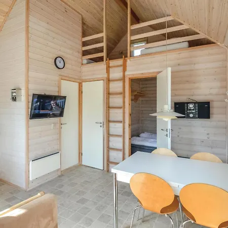 Holiday home 4 *